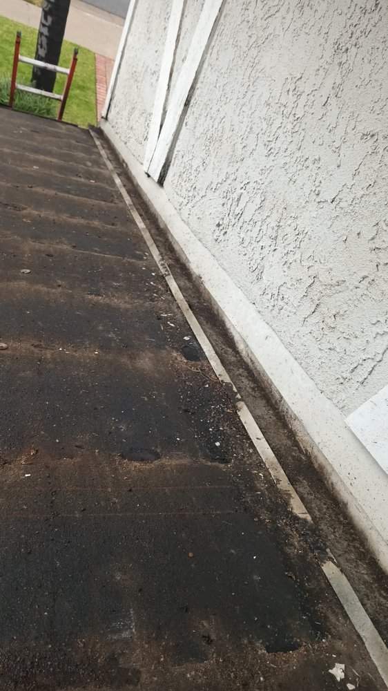 Slide of Carranza Roofing Ing