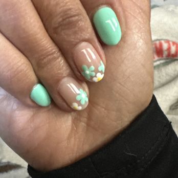 Pink Mi Up - Nail Salons Near Me - Chicago, Illinois