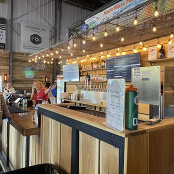 Pro Re Nata - The bar - Breweries Near Me - Crozet, Virginia