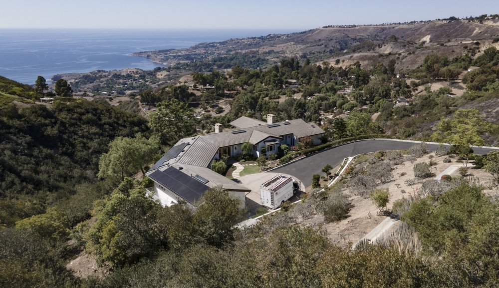 Slide of Howe Builders