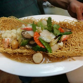 Binh Duong II - I love Mi Xao Don Do Bien (Crispy Fried Egg noodles Topped with Seafood & mixed vegetables).It sooooo delicious :)) - Vietnamese Near Me - Hillside, New Jersey Binh Duong II - I love Mi Xao Don Do Bien (Crispy Fried Egg noodles Topped with Seafood & mixed vegetables).It sooooo delicious :)) - Vietnamese Near Me - Hillside, New Jersey