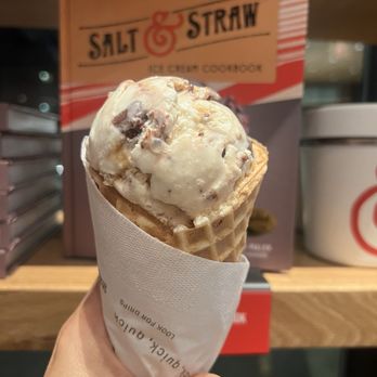 Salt & Straw - Almond Brittle with Salted Ganache - Ice Cream & Frozen Yogurt Near Me - Redmond, Washington Salt & Straw - Almond Brittle with Salted Ganache - Ice Cream & Frozen Yogurt Near Me - Redmond, Washington