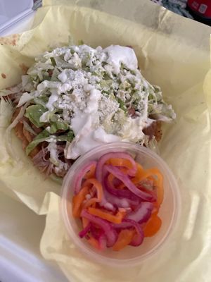 Carnitas El Artista by null