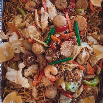Katna's Kitchen - Catering: pancit canton - Filipino Near Me - Fairfield, California