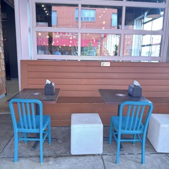 Narwhal's Crafted - Interior - Cocktail Bars Near Me - St Charles, Missouri