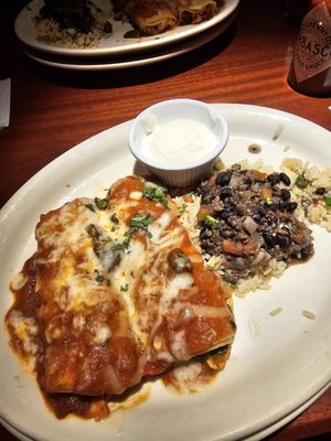 Charleston's Restaurant by null