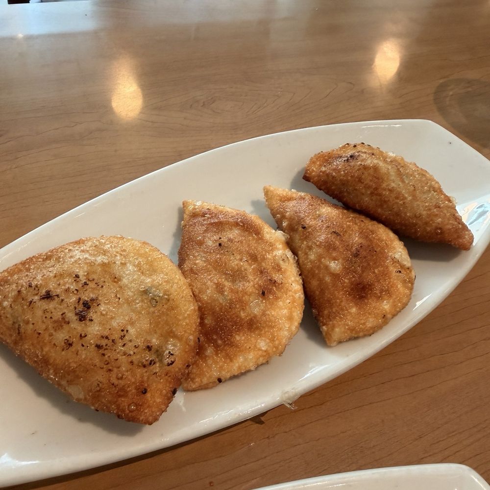 Ireh Restaurant - Half order fried mandoo - Korean Near Me - Honolulu, Hawaii Ireh Restaurant - Half order fried mandoo - Korean Near Me - Honolulu, Hawaii