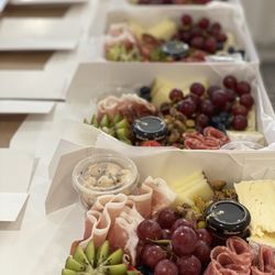 Chelsuterie - Boxes are a huge hit for any day!