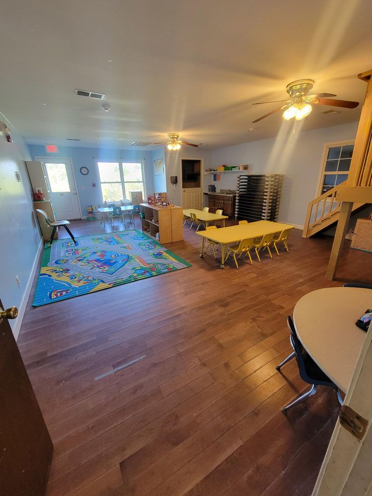 Children's Learning Center - childcare center in Chapmansboro, TN