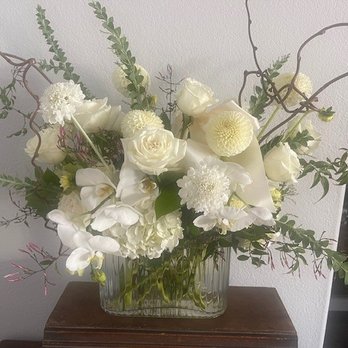 Fleur De Lis Florists - Florists Near Me - Glendale, Arizona