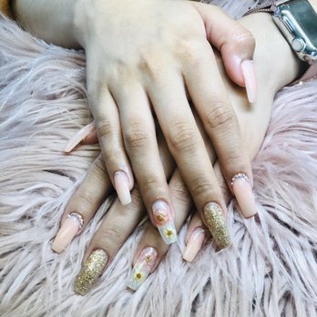 Lola Nails Bar - Full set all done with powder! - Nail Salons Near Me - Downey, California Lola Nails Bar - Full set all done with powder! - Nail Salons Near Me - Downey, California
