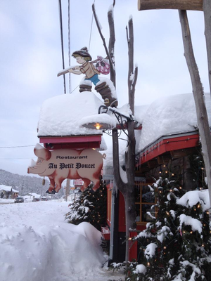 Restaurant au petit Poucet by null