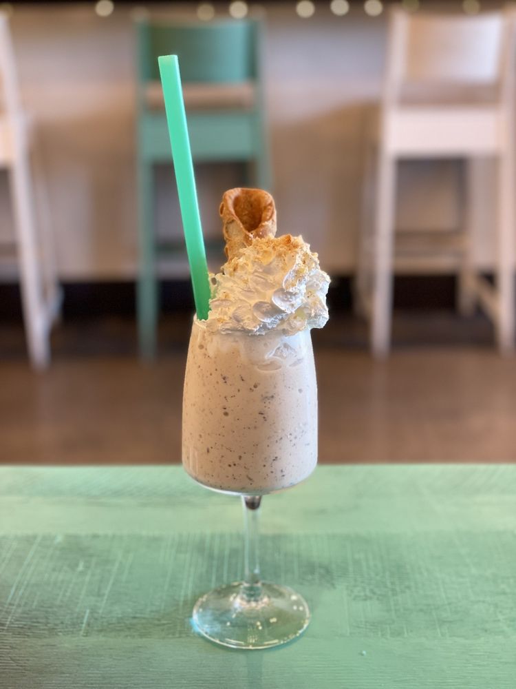 The Straw: Modern Milkshakes