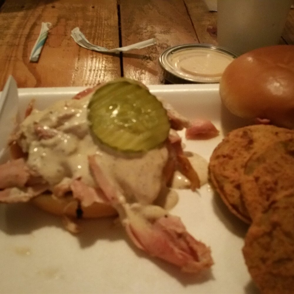 Saw's Juke Joint - Crestline - Chicken sandwich & fried green tomatoes - Barbeque Near Me - Birmingham, Alabama Saw's Juke Joint - Crestline - Chicken sandwich & fried green tomatoes - Barbeque Near Me - Birmingham, Alabama