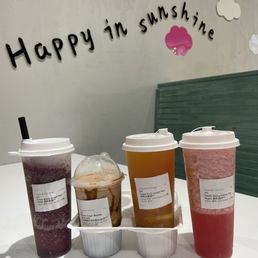 Black grape fresh slush, brown sugar boba, super fruit green tea, fresh watermelon tea.