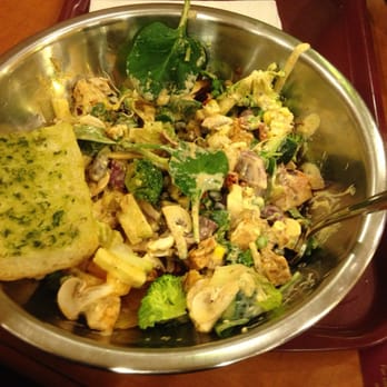 Salata - Spicy chipotle chicken salad with spicy chipotle salad dressing. - Salad Near Me - Houston, Texas