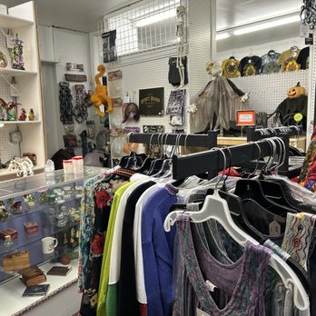 dress shop twin falls OOH LA LA - Updated July 2026 - 11 Photos - 132 Main Ave S, Twin Falls,  Idaho - Used, Vintage & Consignment - Phone Number