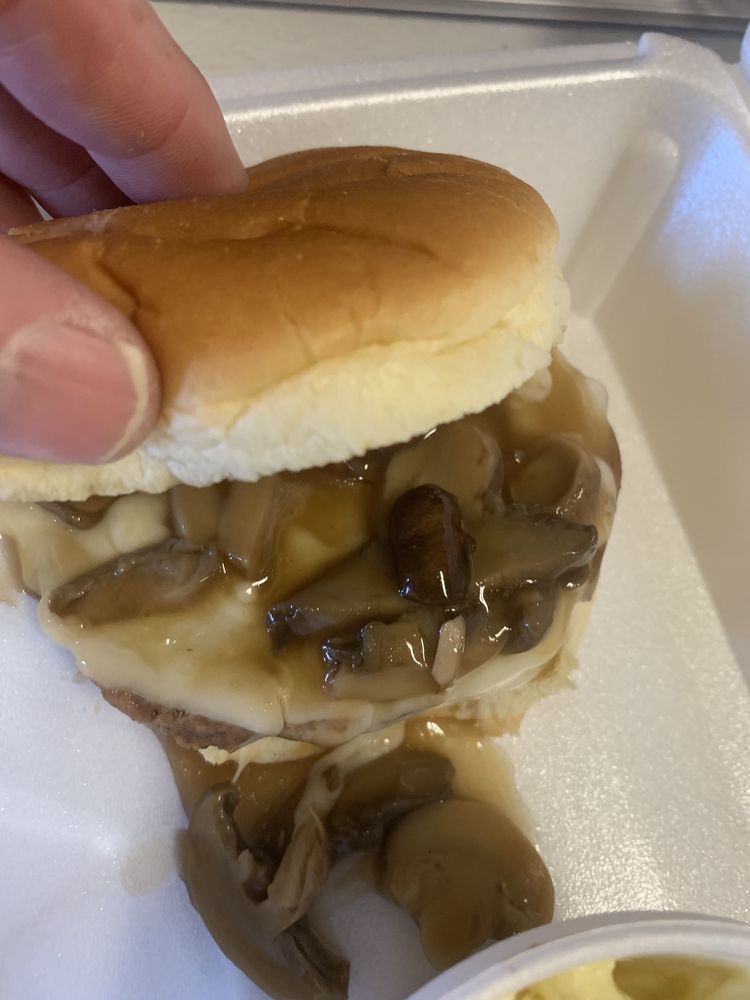 SWEET SPOT Ice Cream & Frozen Yogurt 203 W Washington St, Hartford City, IN Restaurant