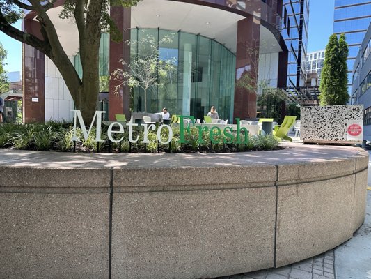MetroFresh Uptown by null
