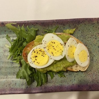 Delaney House - Avocado toast appetizer - American Near Me - Holyoke, Massachusetts Delaney House - Avocado toast appetizer - American Near Me - Holyoke, Massachusetts