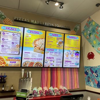 Chuck E Cheese