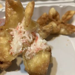 Kobe Steak & Seafood Sushi Bar - Crab Rangoons