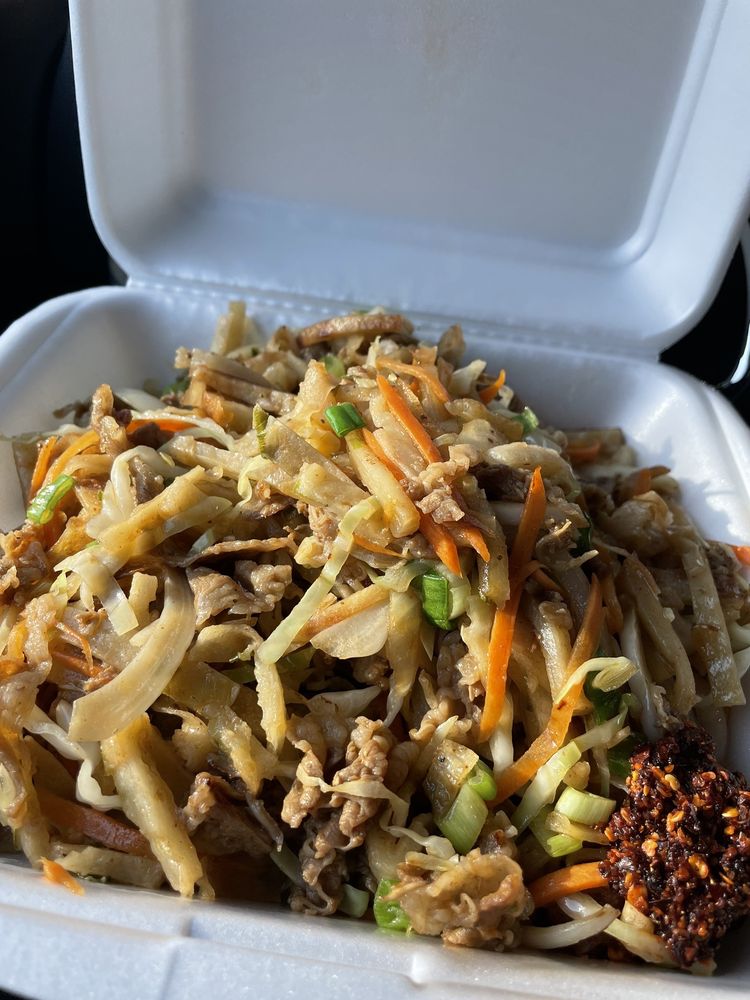 Food from Julie's Handmade Noodles