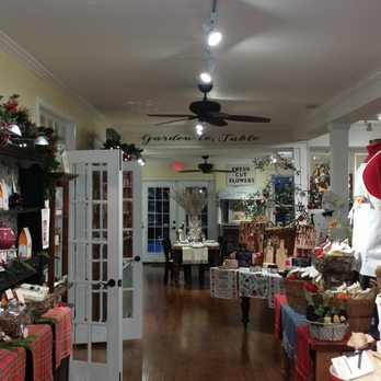 Fezziwig's Marketplace - Specialty Food Near Me - O'Fallon, Illinois