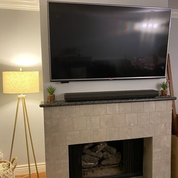 Pro TV Wall Mount Installation - TV Mounting Near Me - Hollywood, California