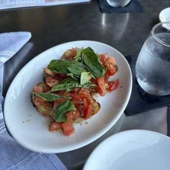 Tre Trattoria - Bruschetta - Italian Near Me - San Antonio, Texas Tre Trattoria - Bruschetta - Italian Near Me - San Antonio, Texas