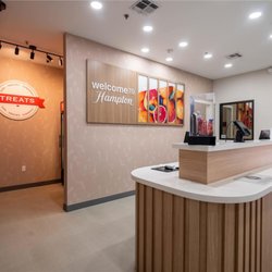 Hampton Inn & Suites Mission - Reception