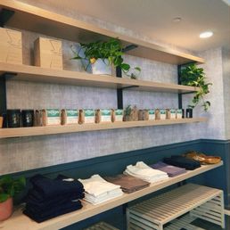 Interior Merch Bar Interior Merch Bar