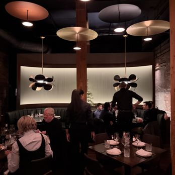 The Berczy Tavern - Interior view - Wine Bars Near Me - Toronto, Ontario The Berczy Tavern - Interior view - Wine Bars Near Me - Toronto, Ontario