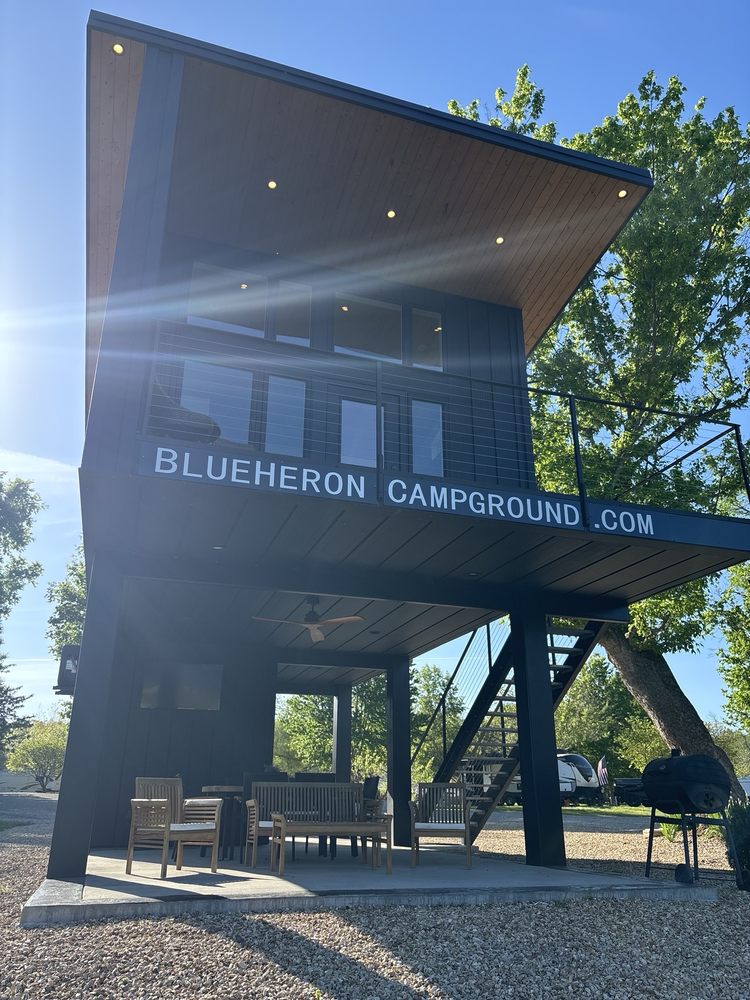 Blue Heron Campground & Resort on the White River Logo