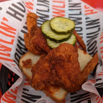 Howlin' Ray's - Wings - Southern Near Me - Pasadena, California Howlin' Ray's - Wings - Southern Near Me - Pasadena, California