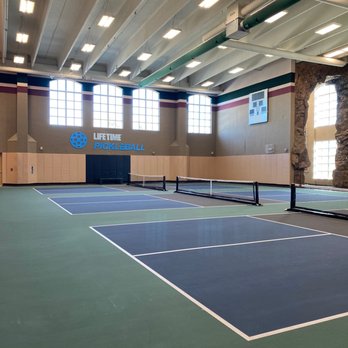 Life Time - Pickleball court room - Gyms Near Me - Bloomingdale, Illinois