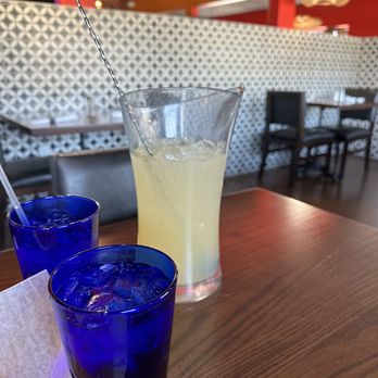 Tres amigos - Margaritas - Mexican Near Me - Louisville, Kentucky Tres amigos - Margaritas - Mexican Near Me - Louisville, Kentucky
