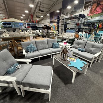 Pelican Shops - Hot Tub & Pool Near Me - Morris Plains, New Jersey