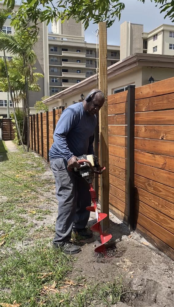 C S Designer Landscaping - tree service in Hallandale Beach, FL