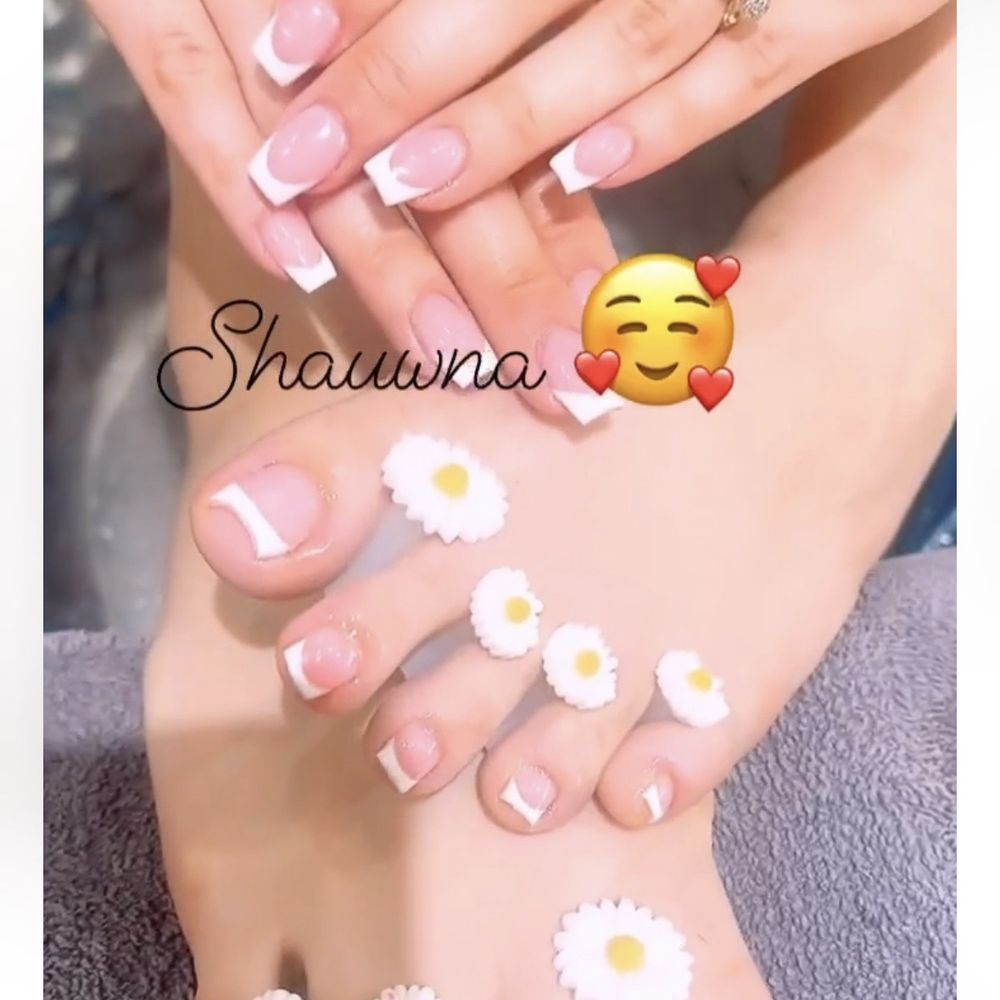 Creative Nails - Gel pedicure - Nail Salons Near Me - Las Vegas, Nevada