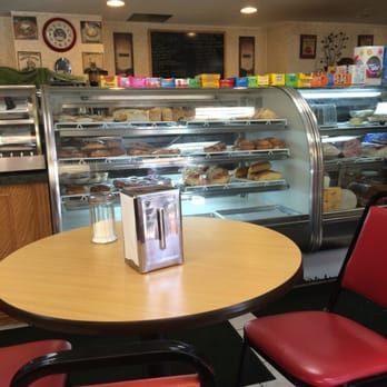 Pao Com Manteiga - Restaurants Near Me - Newark, New Jersey