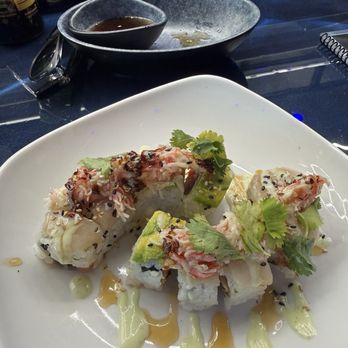 The Wave Sushi & Bar - Sushi Bars Near Me - Reno, Nevada