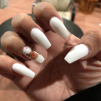 Mindy Nails Bar - Dip nails... perfection!! - Nail Salons Near Me - Whittier, California