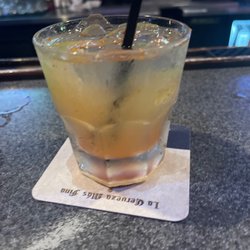 Lucky Lizard Bar