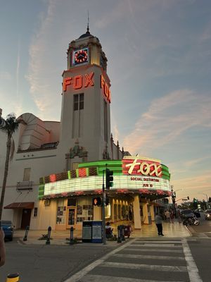 The Historic Bakersfield Fox Theater by null