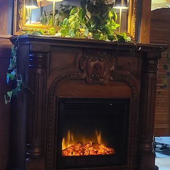 4th Street Bar & Grill - Lovely Fireplace - Bars Near Me - La Center, Washington 4th Street Bar & Grill - Lovely Fireplace - Bars Near Me - La Center, Washington