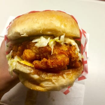 Howlin' Ray's - Hot chicken sandwich - medium level - Southern Near Me - Los Angeles, California Howlin' Ray's - Hot chicken sandwich - medium level - Southern Near Me - Los Angeles, California