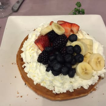 Kathleen's Restaurant - Belgian waffle - traded out the usual kiwi for blackberries and blueberries - American Near Me - Pasadena, California Kathleen's Restaurant - Belgian waffle - traded out the usual kiwi for blackberries and blueberries - American Near Me - Pasadena, California