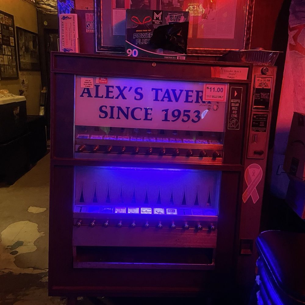 Alex's Tavern - Dive Bars Near Me - Memphis, Tennessee Alex's Tavern - Dive Bars Near Me - Memphis, Tennessee