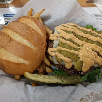 Moab Brewery - Brewhouse Burger - American Near Me - Moab, Utah